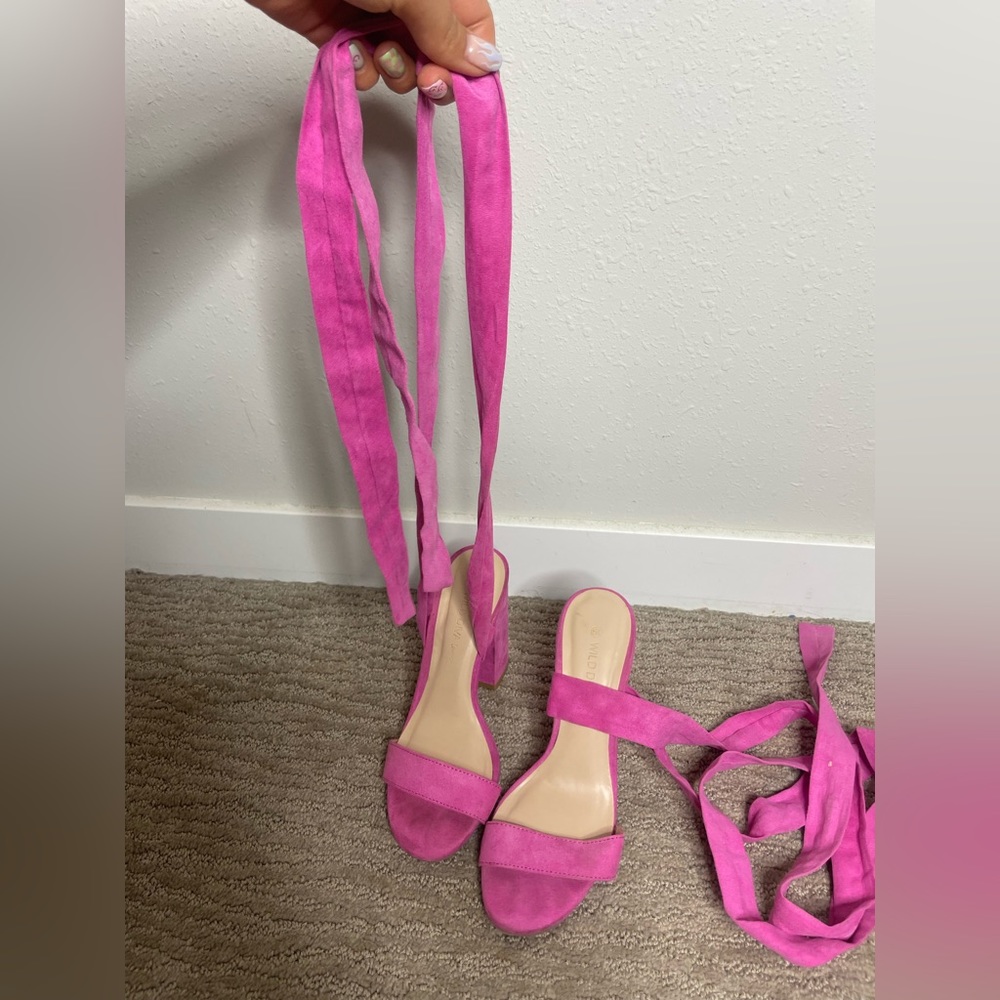 Pink tie heels